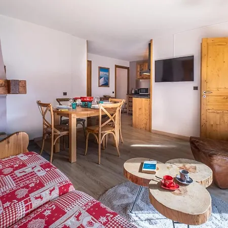 Beautiful 50m With 2 Balconies And Mountain View Appartement